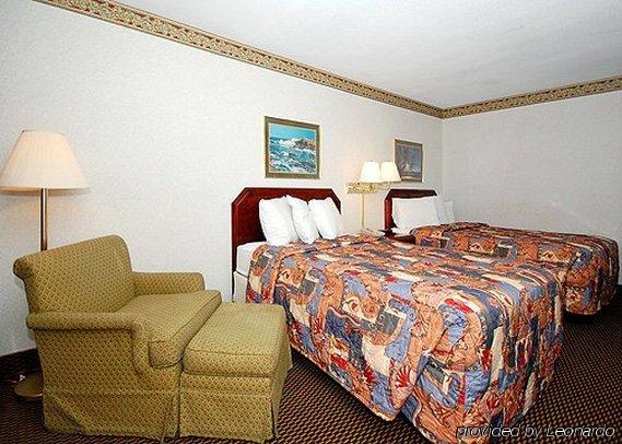Econo Lodge West Springfield Cameră foto