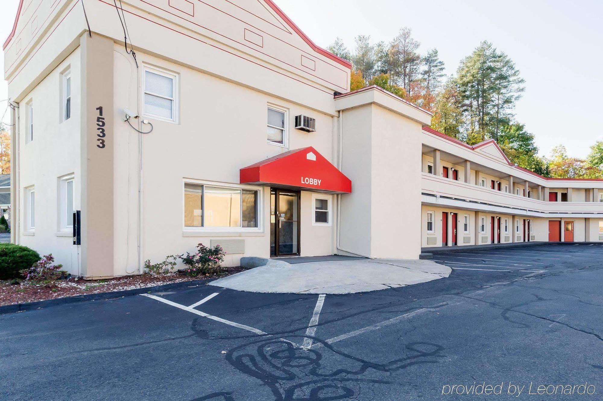 Econo Lodge West Springfield Exterior foto